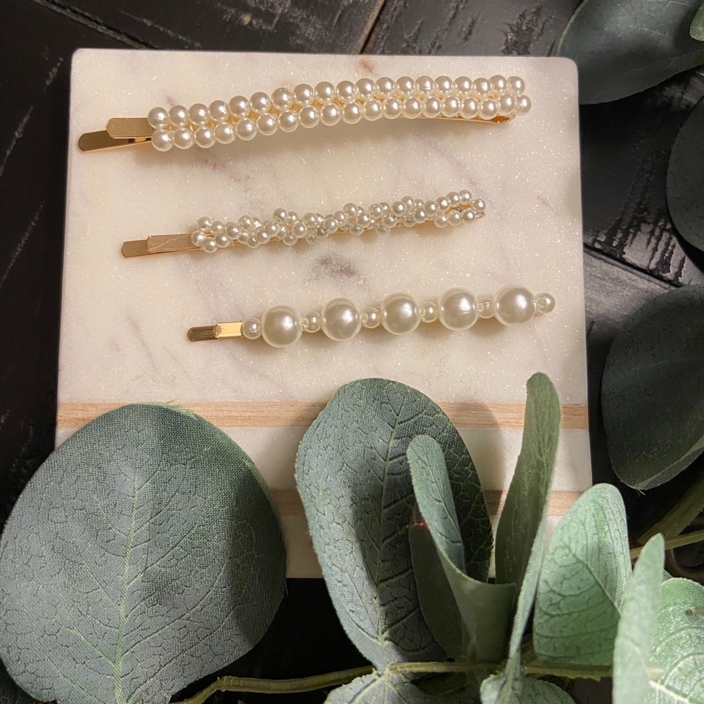 Set of 3 Pearl Hair Clips